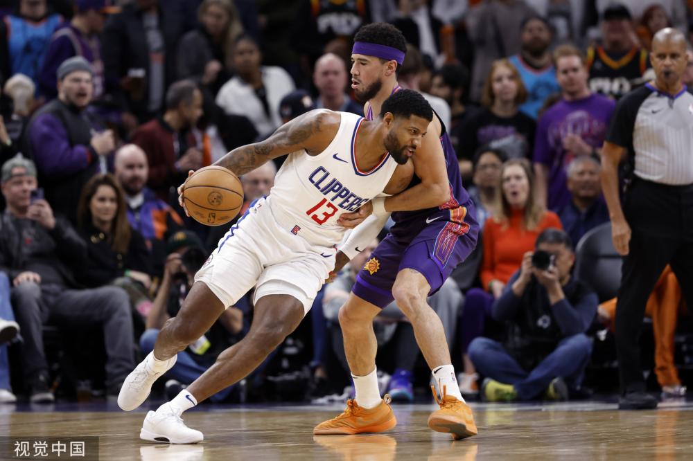 他将在一个 他将在一个